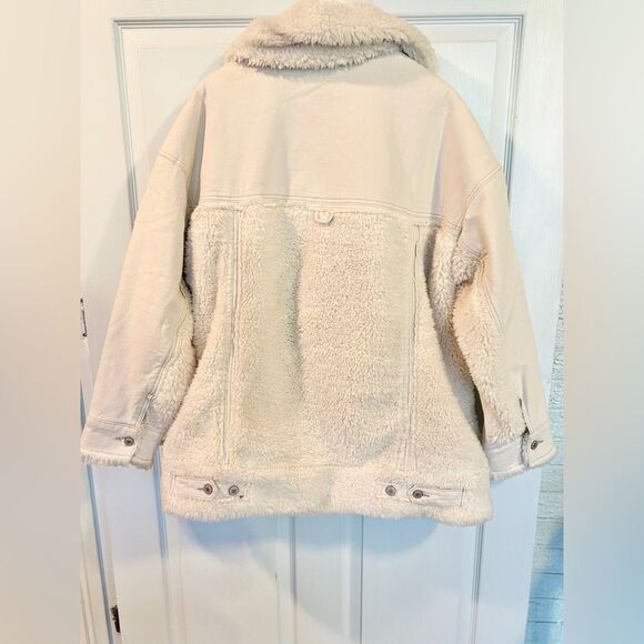 NWT We The Free Holly Cozy Denim Jean Jacket Free People Sherpa Ivory White Ecru - Picture 8 of 9